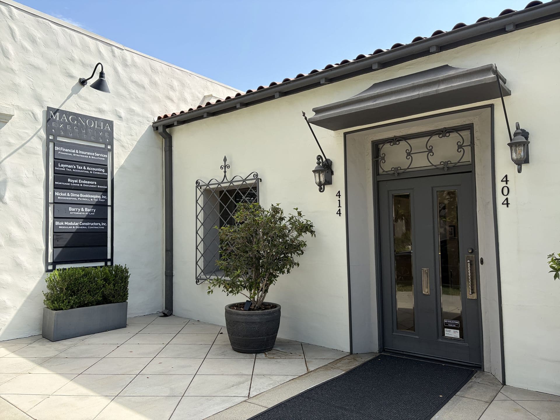 Entrance to Magnolia Executive Suites at 404 N. 2nd Ave, Upland