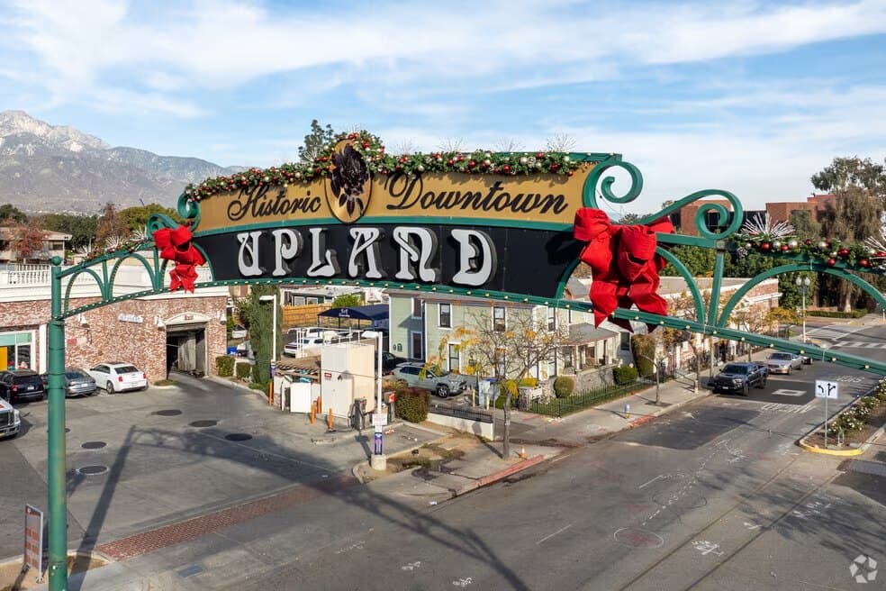 The Historic Downtown Upland arch on 2nd Avenue